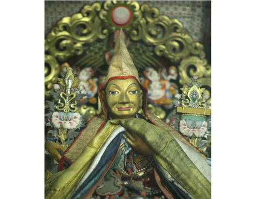 В Калмыкию прибудет древняя буддийская реликвия