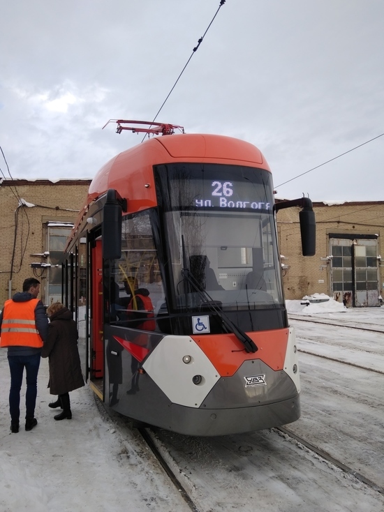 В Челябинске протестируют новый трамвай из Екатеринбурга