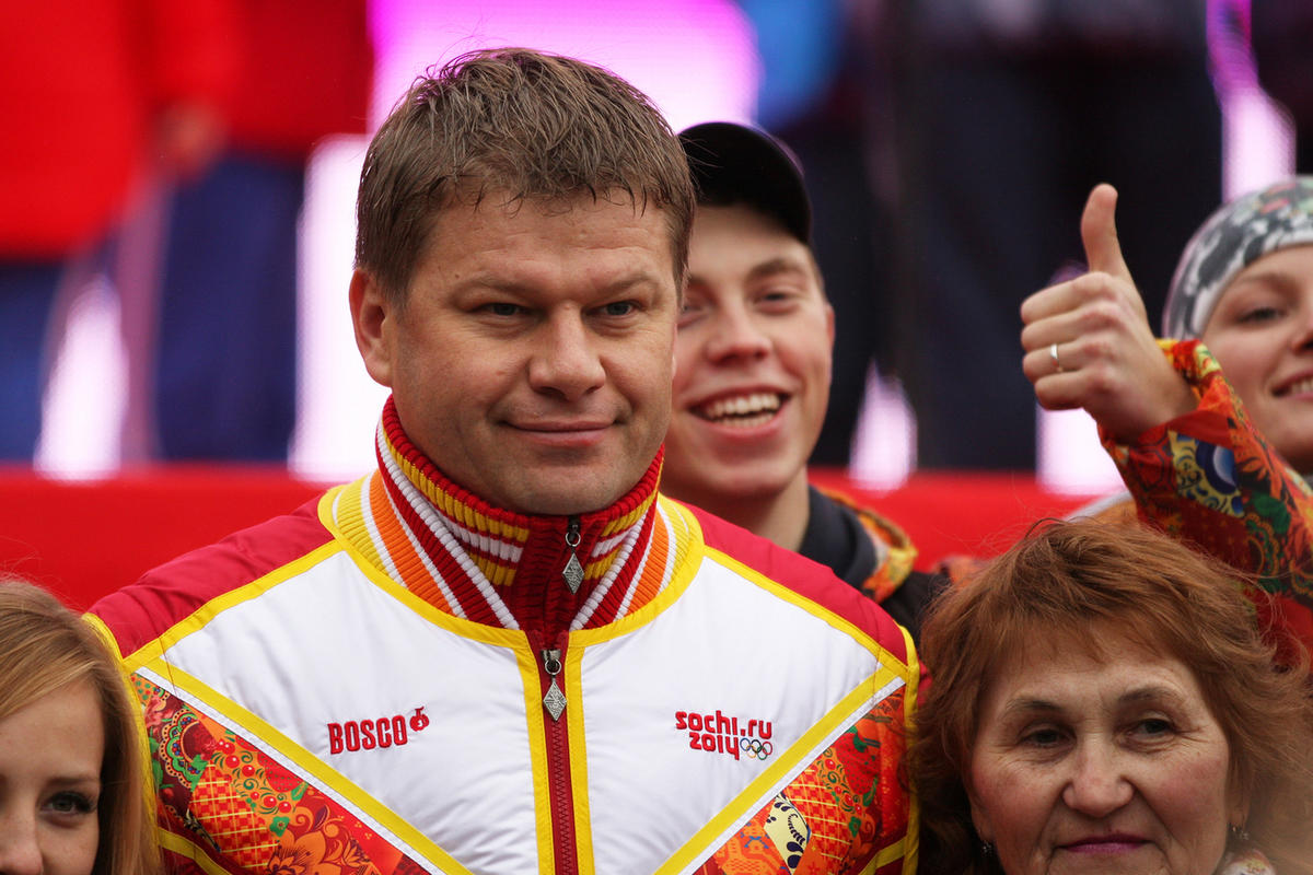 Олимпийский чемпион по биатлону Тихонов назвал Губерниева шоуменом
