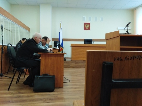 Белгородского чиновника подозревают в получении взятки