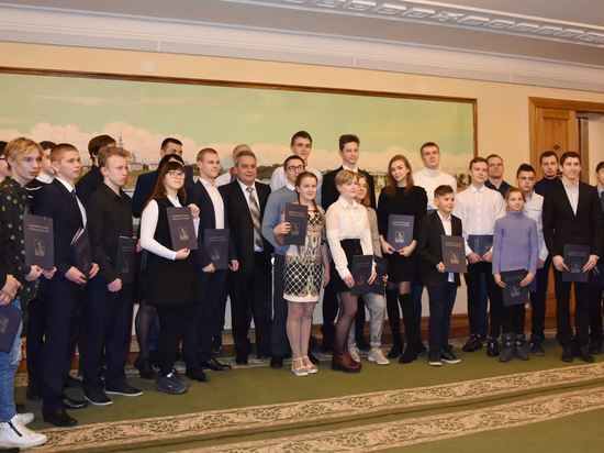 В Костроме Администрация города наградила лучших спортсменов года