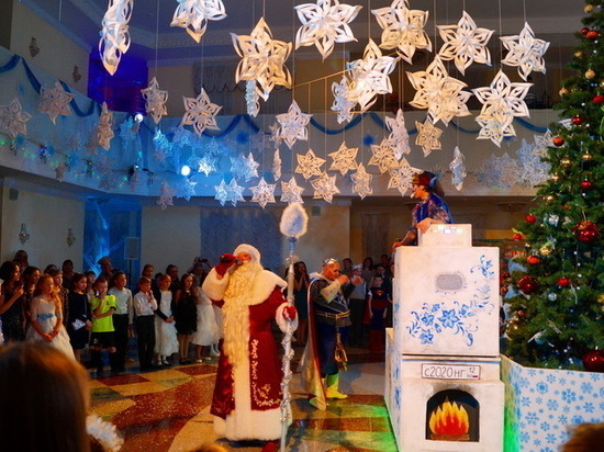 24 декабря в Республиканском театре кукол прошла вторая Новогодняя елка Главы Республики Марий Эл.