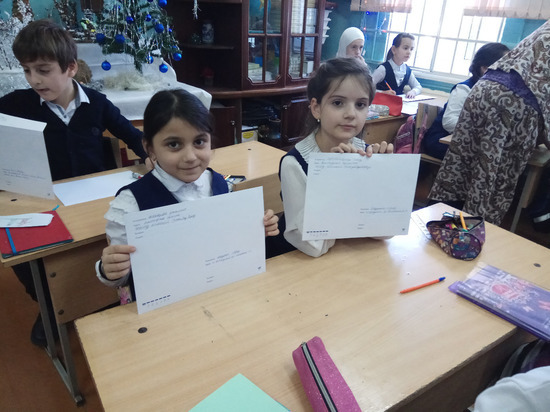 Дагестанские школьники отправили более 100 писем Деду Морозу