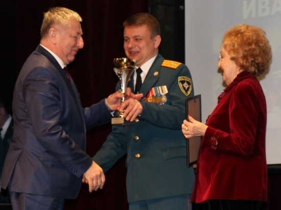 Медали «За спасение погибающих на водах» получили двое жителей Ивановской области
