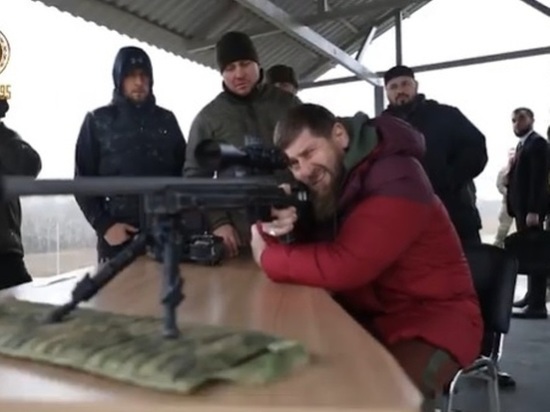 Рамзан Кадыров оценил достоинства стрелкового комплекса "Фантом Т"