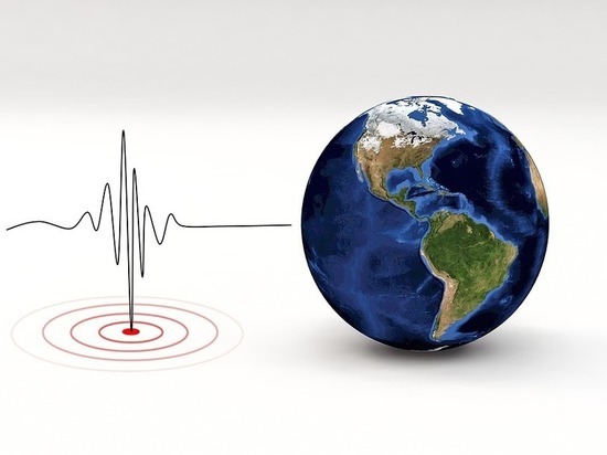 Землетрясение магнитудой 5,2 произошло в Охотском море