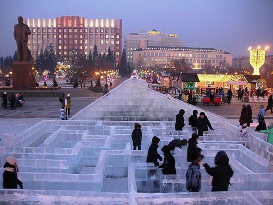 Сапожников рассказал, как искали закатавшегося в ледовом городке мальчика