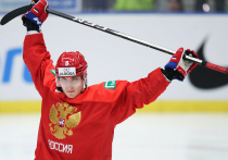 На молодежном чемпионате мира по хоккею сборная России разгромила своих принципиальных соперников – канадцев - со счетом 6:0