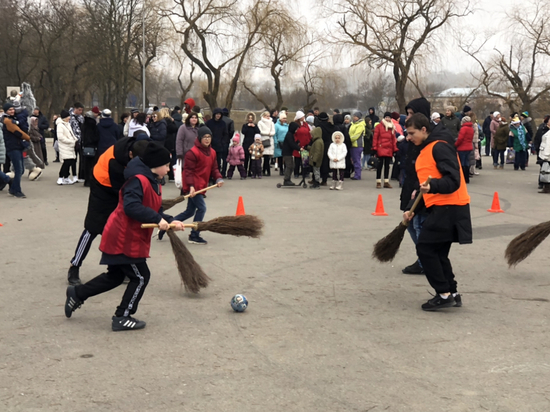 В Железноводске состоялся зимний чемпионат по новогодним видам спорта