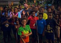 Известный американский актер Зак Эфрон заразился смертельной болезнью во время съемок нового шоу в Папуа-Новой Гвинее