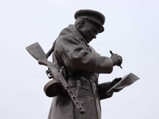 Памятник освободителю Краснопивцеву установлен в Калуге