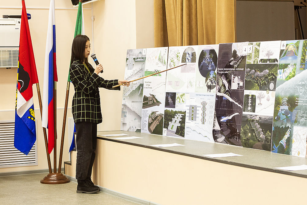 Судьба Тургеневской лестницы: какие проекты представили на слушаниях