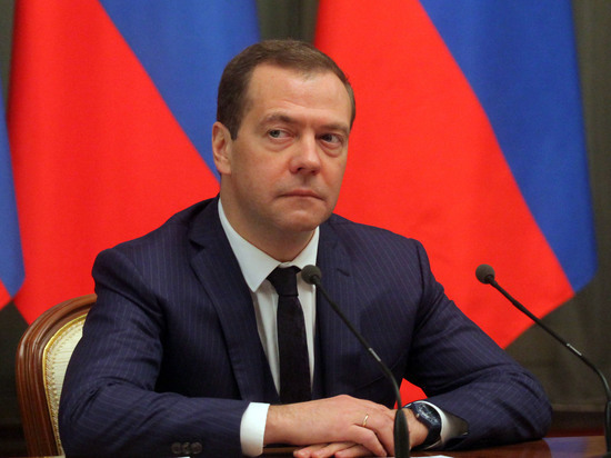 Медведев объявил о заключении соглашения с Украиной по газу