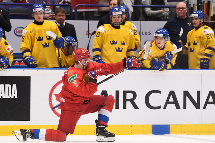 "Как дети": российские хоккеисты с трудом обыграли шведов в полуфинале МЧМ