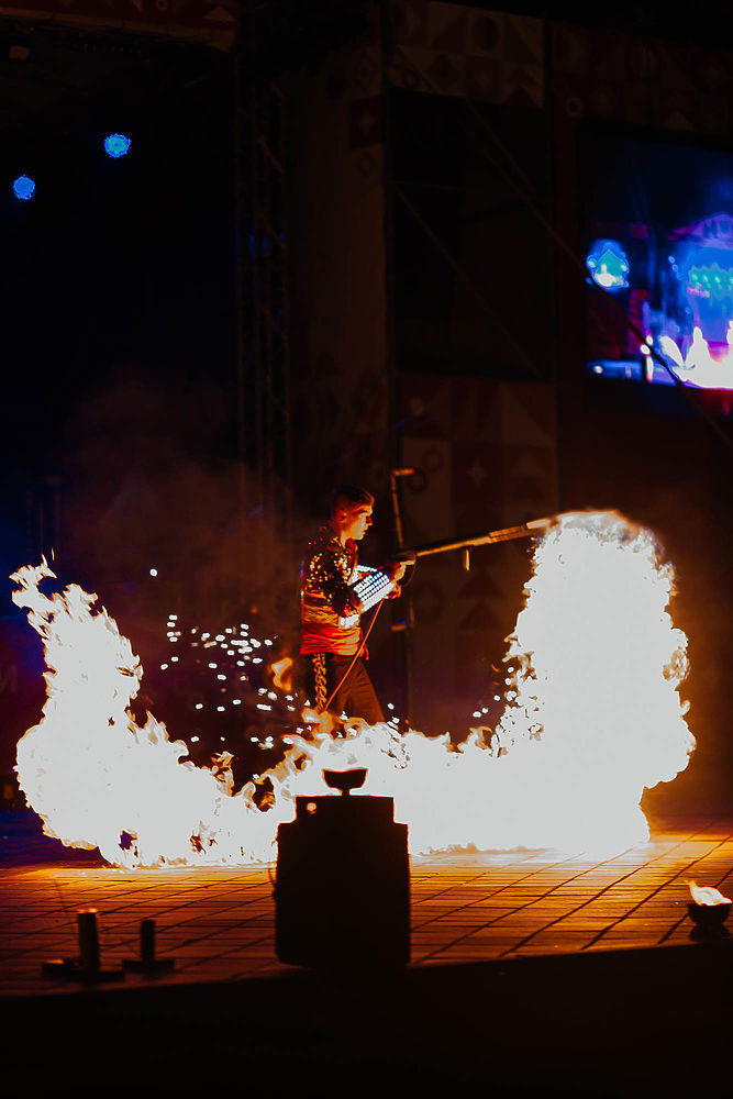 В Рязани стартовал фестиваль огня и света