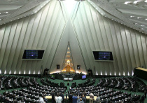 По данным агентства Tasnim сегодня 7 января однопалатный парламент Исламской Республики Иран принял закон, по которому армия США и Пентагон объявляются террористическими организациями