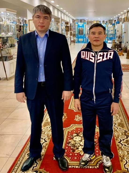 Глава Бурятии впервые приехал в частный музей Улан-Удэ