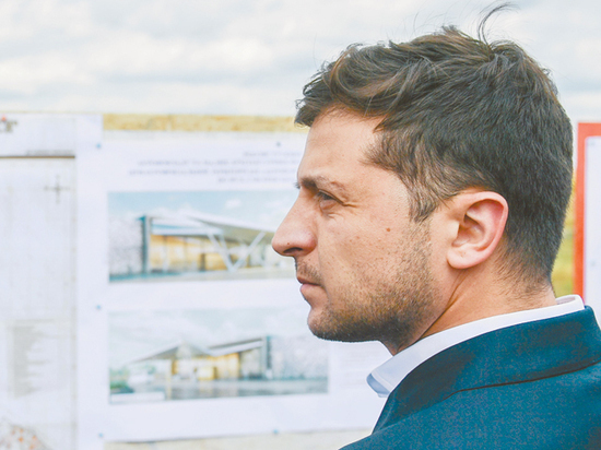 Зеленский обратился к нации после крушения самолета в Иране