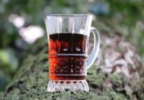 Группа ученых под руководством Дунфэна Гу из Пекинского объединенного медицинского колледжа пришла к выводу, что люди, которые часто пьют чай, живут заметно дольше прочих