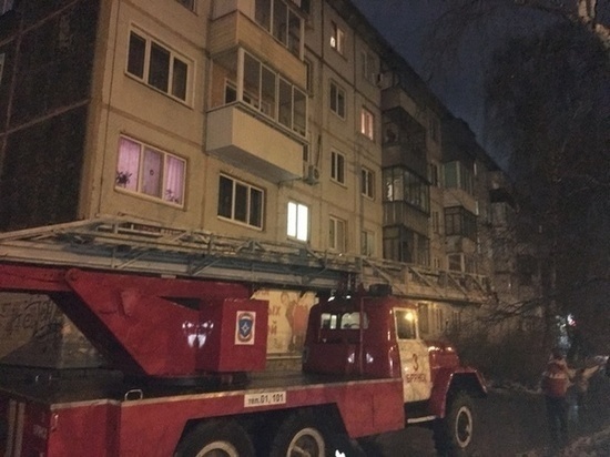 В Брянске на пожаре пострадал мужчина