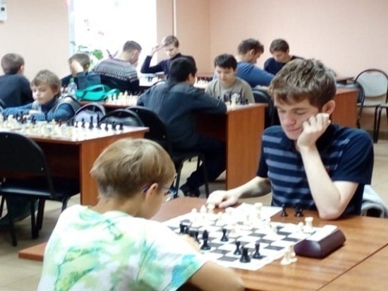 78 участников из городов Протвино, Пущино, Чехова, Серпухова состязались в мастерстве игры