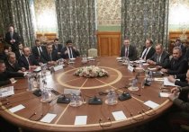На происходящих сейчас в Москве переговорах по урегулированию ситуации в Ливии случился «фокус»