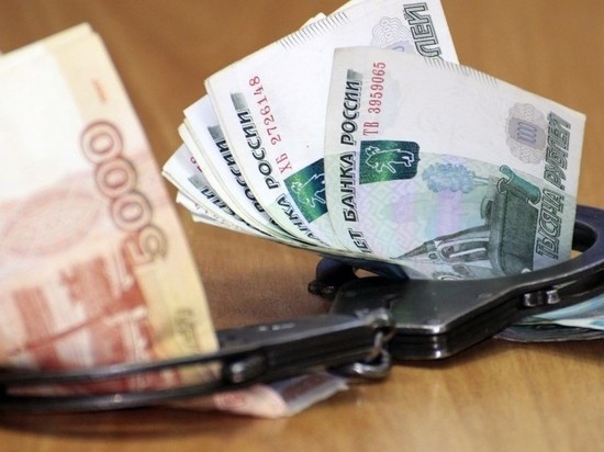 Мошенник на мошеннике: в Хакасии осуждена организованная группа лжебанкиров