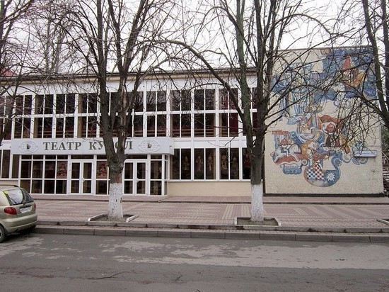 В Ростове здание Театра кукол передали РПЦ