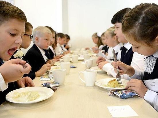 В Костромской области бесплатное горячее питание введут для всех учащихся начальных классов