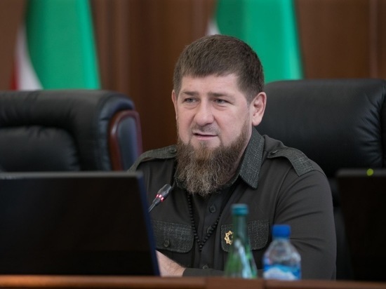 Глава Чечни Кадыров показал видео с дня рождения дочери-хафиза