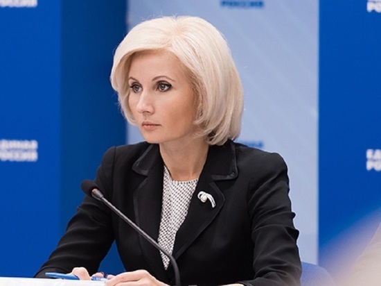 В приемных Председателя «Единой России» откроются центры консультаций по мерам соцподдержки