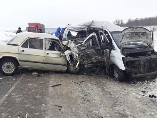 Водителю минивэна из Узбекистана, попавшего в ДТП под Саратовом, предъявлено обвинение