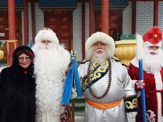 «Почта России» решила проблему с бандеролью для бурятского Деда Мороза