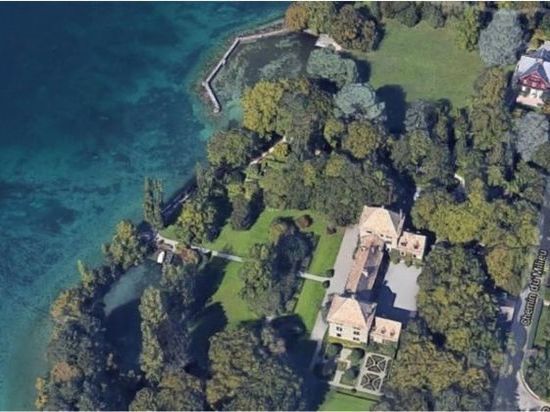 Она приобрела третью по счету шикарную недвижимость на берегу Женевского озера за 44 млн.франков