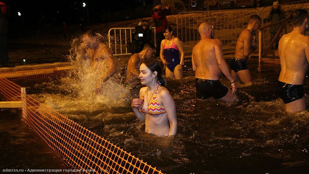 В Рязани в Крещенских купаниях приняли участие более 2500 человек