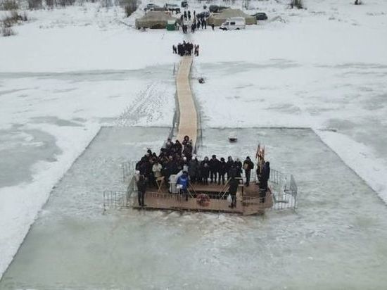 На Крещение в Башкирии окунулись в купели больше 51 тысячи человек