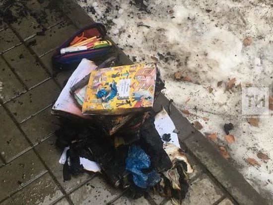В Татарстане из-за возгорания рюкзака из школы вывели почти 800 человек