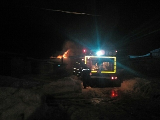 В Костромской области ликвидировали пожар на деревообрабатывающем производстве