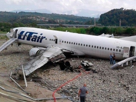 В сочинском аэропорту назвали преждевременными выводы об аварии Boeing компании  Utair