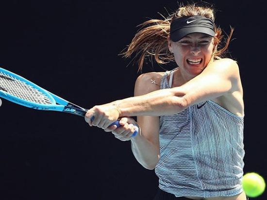Шараповой сложно, но она не сдается: Мария вылетела с Australian Open Шараповой сложно, но она не сдается: Мария вылетела с Australian Open