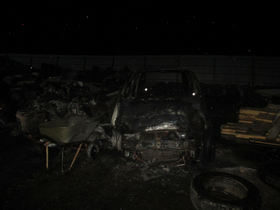 В Тверской области злопамятные мужчины сожгли склад