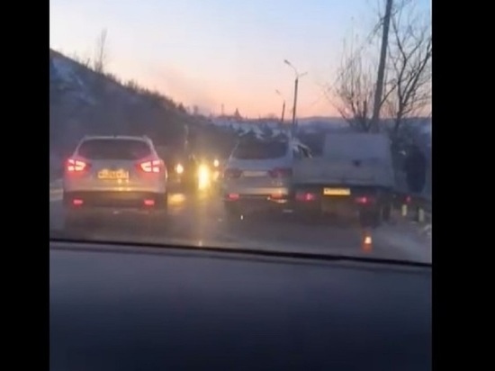 Тройное ДТП произошло на Московском тракте в Чите