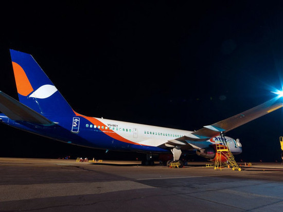 Эксперты назвали причину жесткой посадки Boeingа в Барнаульском аэропорту