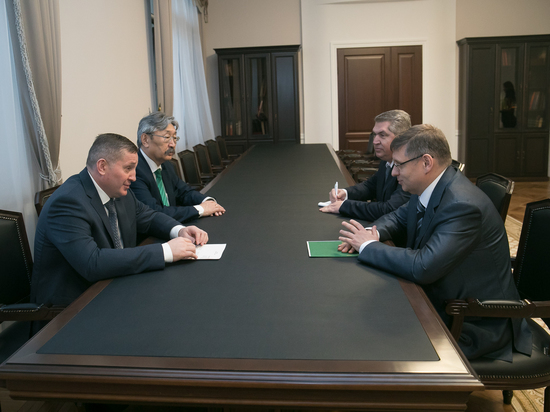 Бочаров обсудил с представителями банковской сферы вопросы поддержки АПК