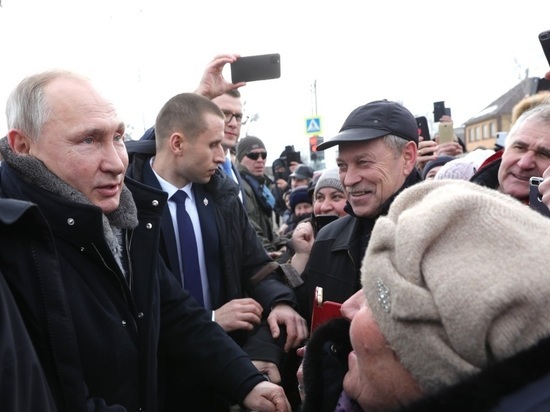 Липецкий «цирк»: подробности визита Путина в регион