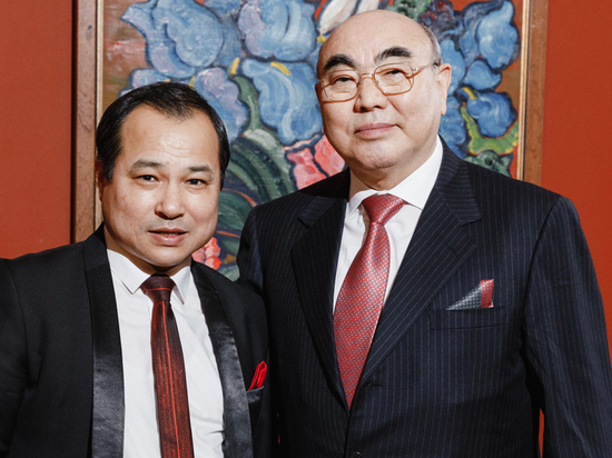 Первый президент Кыргызстана Аскар Акаев отметил 75-летний юбилей