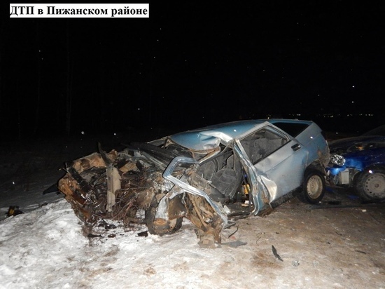 В Пижанском районе ВАЗ врезался в две машины