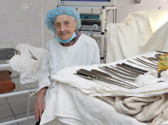 Скончалась старейший практикующий хирург России Левушкина