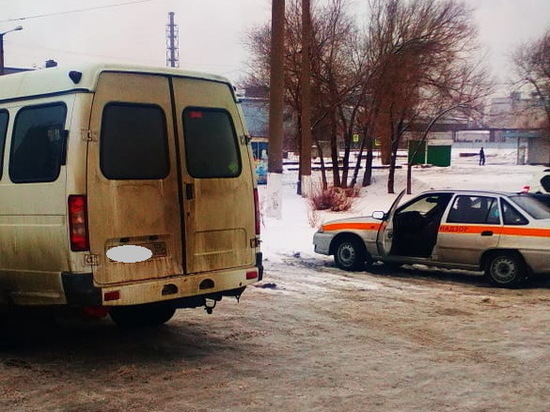 Сотрудники ГИБДД в Орске проверили безопасность пассажирских перевозок