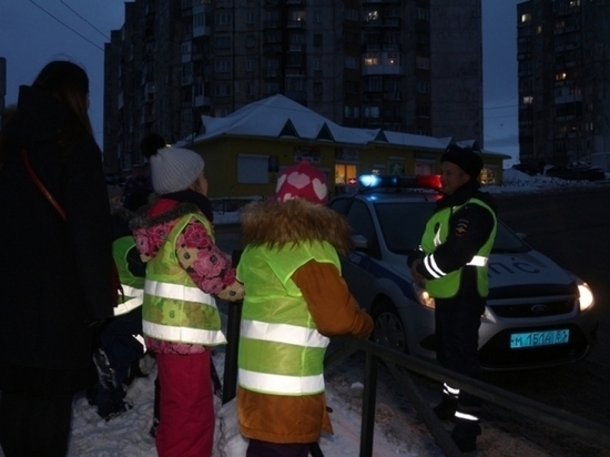 Дошкольники Североморска приняли участие в акции «Безопасный маршрут»